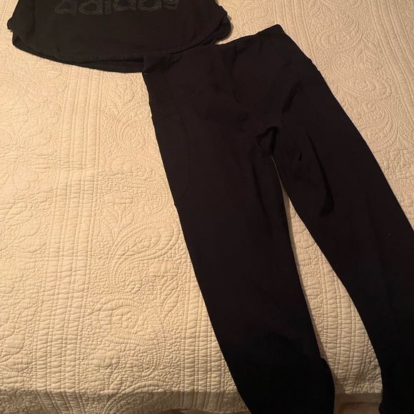 Adidas/RBX Work out set - Picture 2 of 7